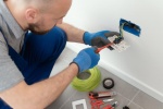 Comment choisir un électricien qualifié pour vos travaux électriques ?