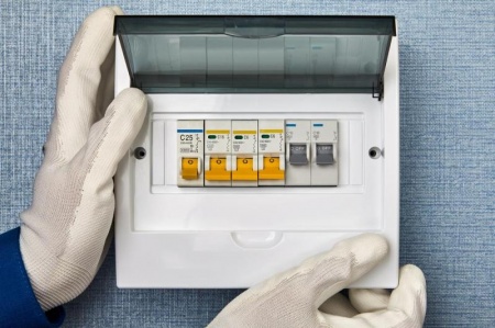 R&eacute;paration &eacute;lectrique &agrave; Metz, quand faire appel &agrave; des experts ?